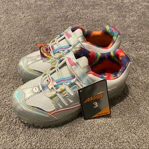 Girls’ Light-Up Sneakers